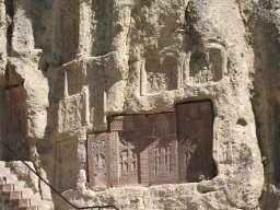 048 - alcune croci dette khachkar